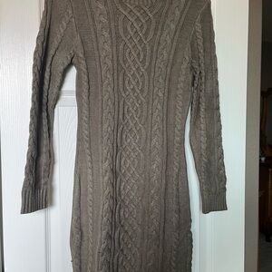 Elegant Cable Knit Sweater Dress